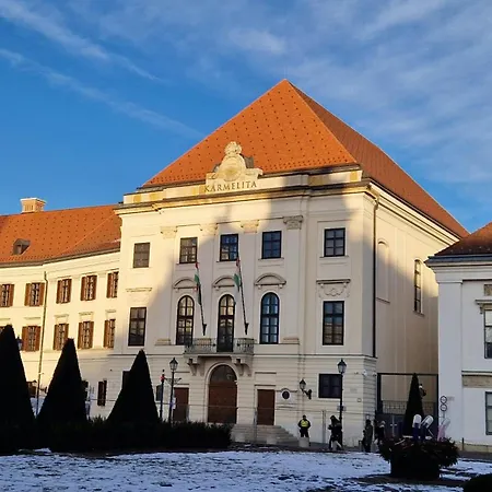 Kl31 - Location - Elegant Historic By Bqa Apartament