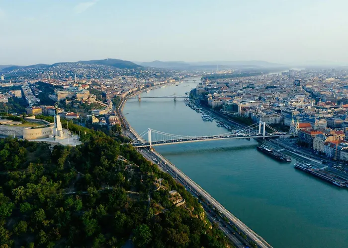 Kl31 - Location - Elegant Historic By Bqa شقة بودابست