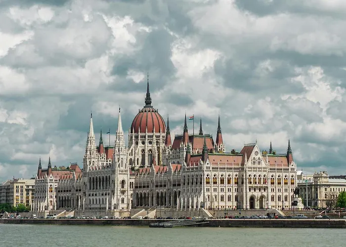 Kl31 - Location - Elegant Historic By Bqa Budapest